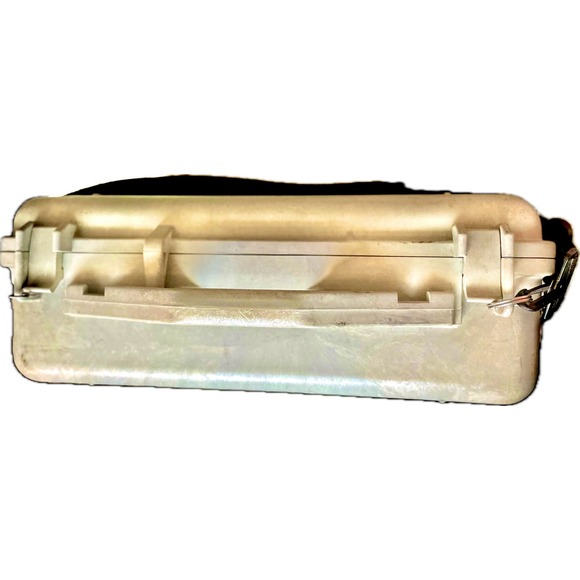 Vintage Pelican Hard Case w/Strap Heavy-Duty Waterproof 80% full high end foam - Picture 5 of 11